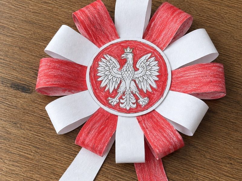 Miniatura 3: Kotylion na 11 listopada – szablon 3D do samodzielnego wykonania